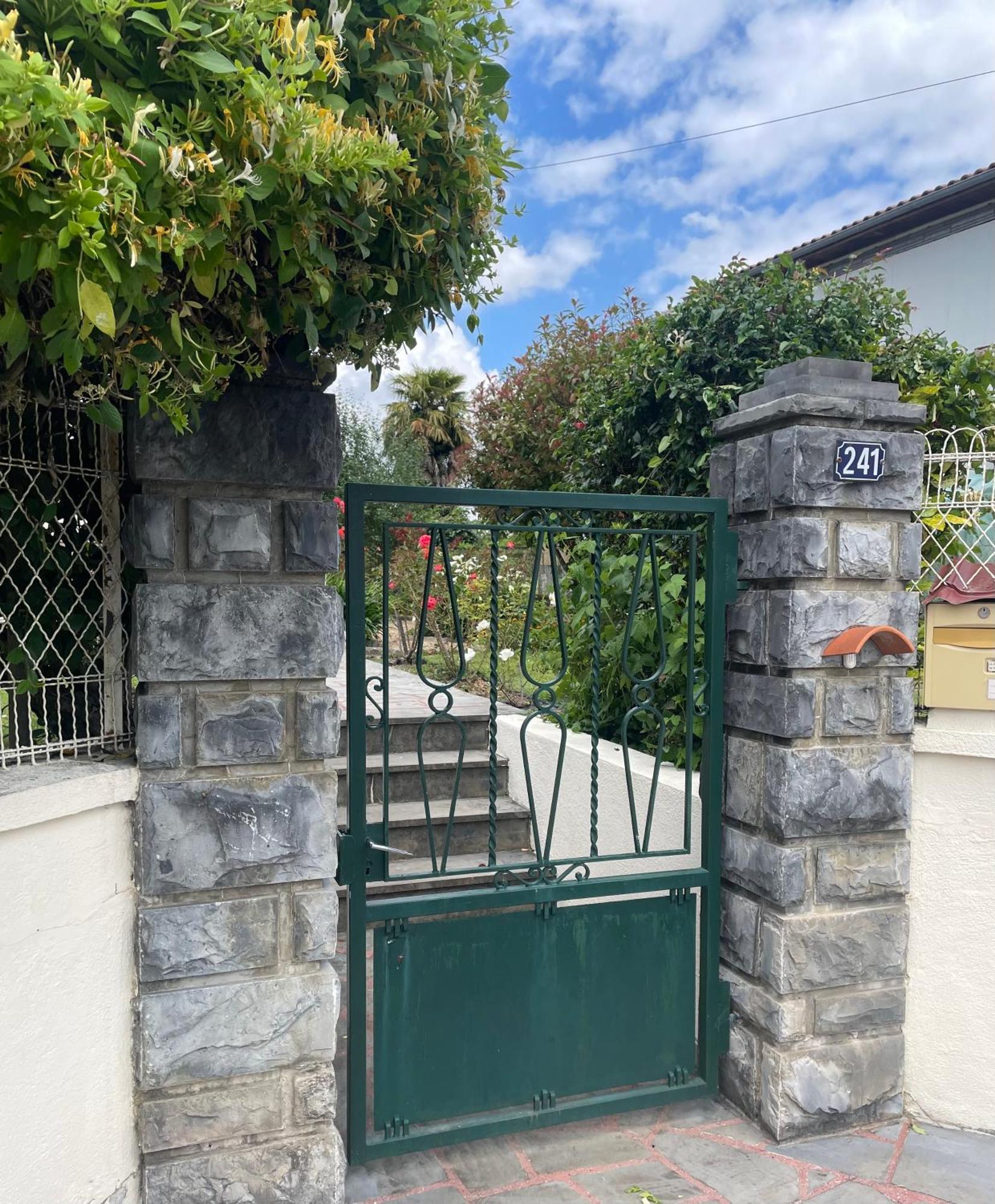 Appartement Independant En Rdc Chez Habitant Lannemezan Dış mekan fotoğraf